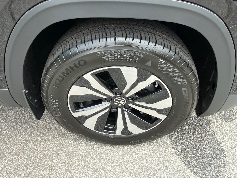 2026 Volkswagen Atlas Cross Sport 2.0T SE