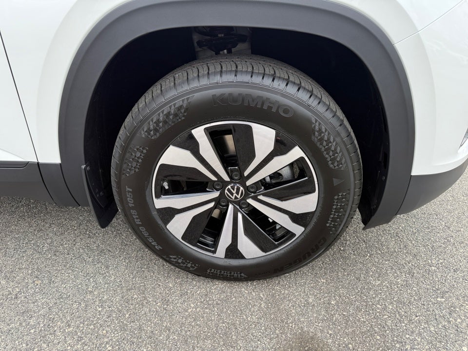 2026 Volkswagen Atlas Cross Sport SE