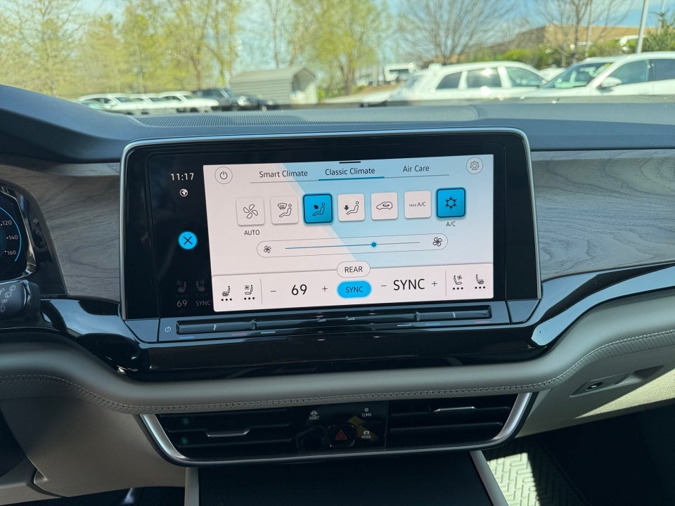 2026 Volkswagen Atlas SE