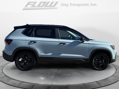 2026 Volkswagen Taos SE Black