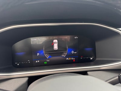 2026 Volkswagen Taos SE Black