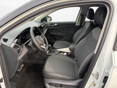 2026 Volkswagen Taos SE Black