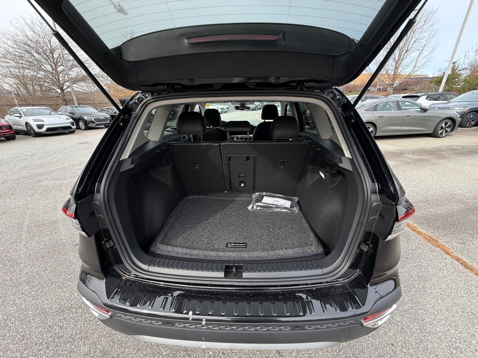 2026 Volkswagen Taos SEL