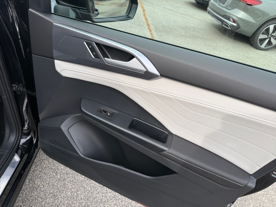 2026 Volkswagen Taos SEL