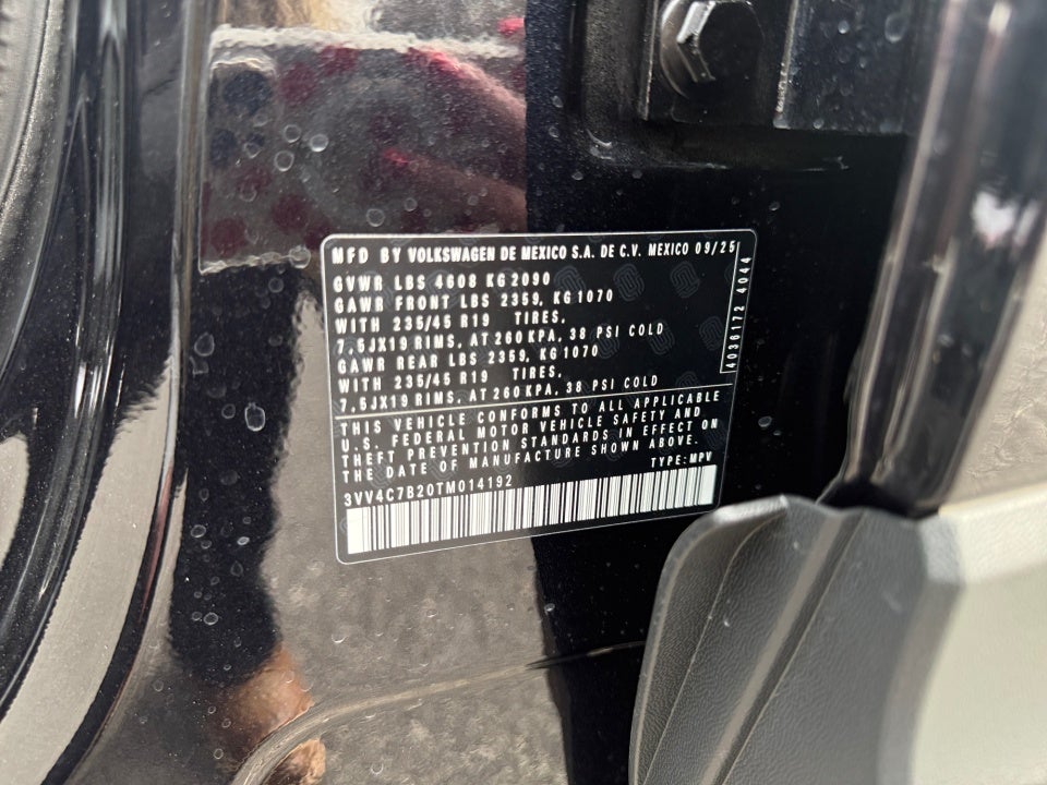 2026 Volkswagen Taos SEL