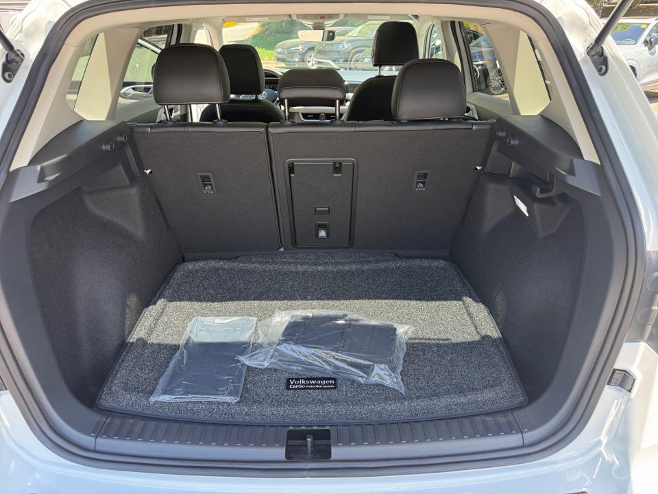 2026 Volkswagen Taos SEL
