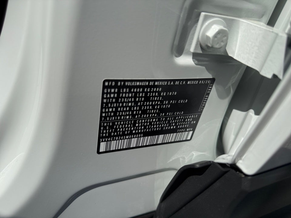 2025 Volkswagen Taos 1.5T SEL