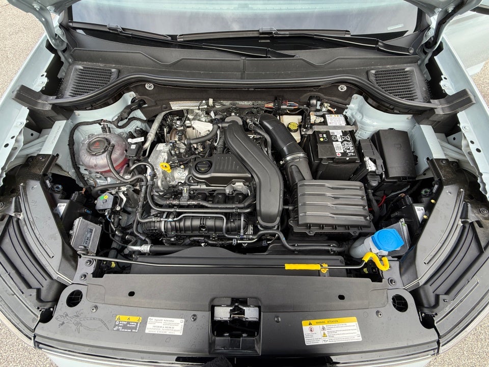 2026 Volkswagen Taos SEL