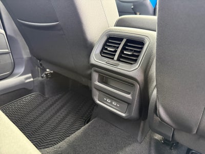 2026 Volkswagen Taos SEL