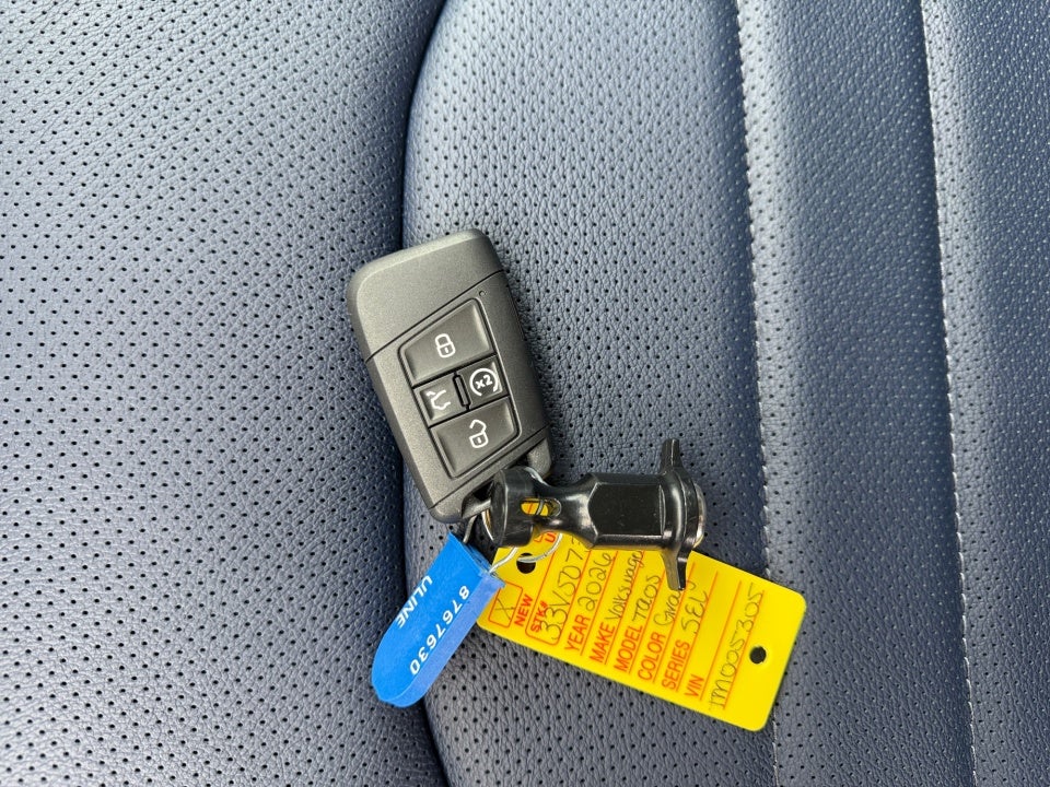 2026 Volkswagen Taos SEL