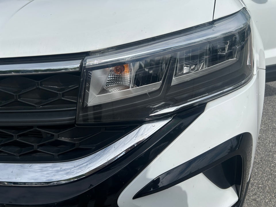 2023 Volkswagen Taos S