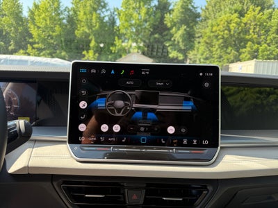 2025 Volkswagen Tiguan 2.0T SE