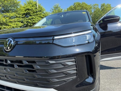 2025 Volkswagen Tiguan 2.0T SE