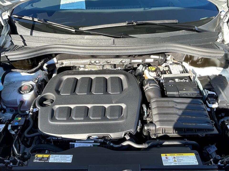 2025 Volkswagen Tiguan 2.0T SE R-Line Black