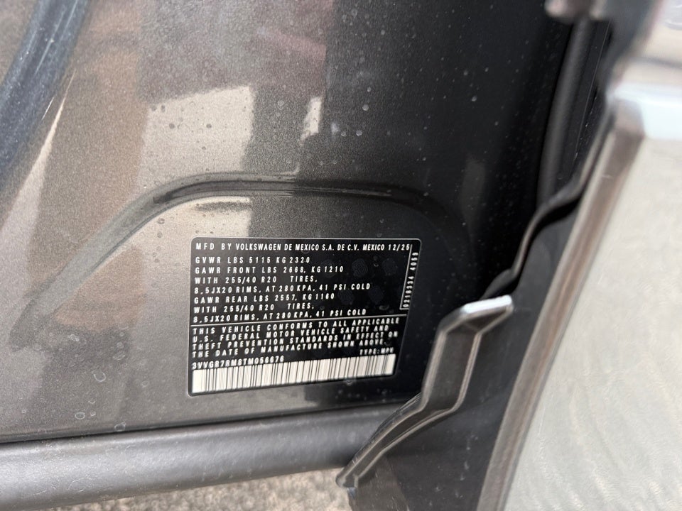 2026 Volkswagen Tiguan SE R-Line Black