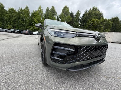 2026 Volkswagen Tiguan SE R-Line Black