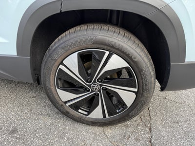 2026 Volkswagen Taos SE