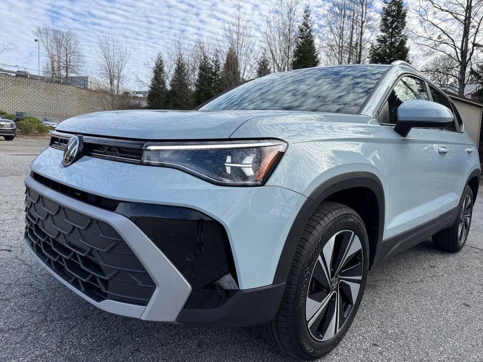 2026 Volkswagen Taos SE