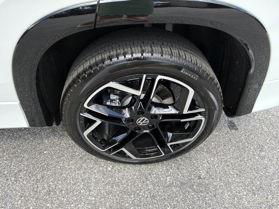 2026 Volkswagen Tiguan SEL R-Line Turbo