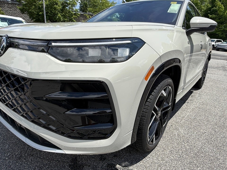 2026 Volkswagen Tiguan SEL R-Line Turbo