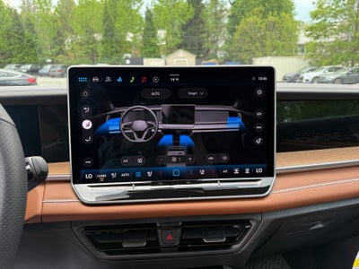 2026 Volkswagen Tiguan SEL R-Line Turbo