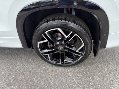 2026 Volkswagen Tiguan SEL R-Line Turbo