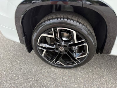 2026 Volkswagen Tiguan SEL R-Line Turbo