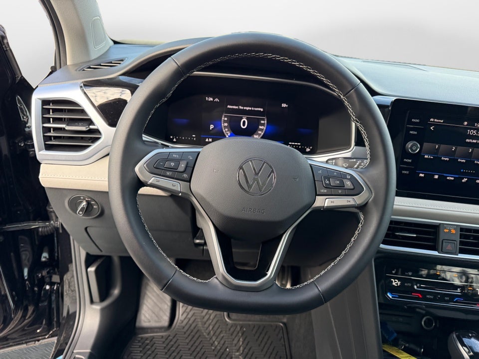 2026 Volkswagen Taos SE