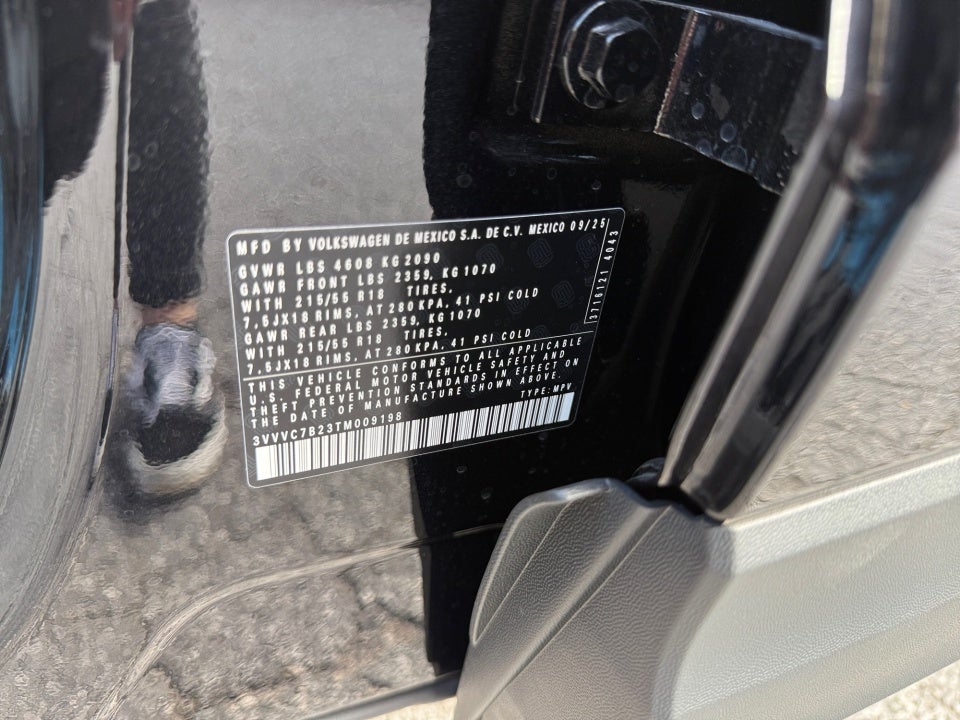 2026 Volkswagen Taos SE