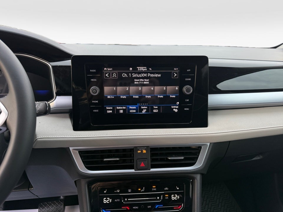 2026 Volkswagen Taos SE