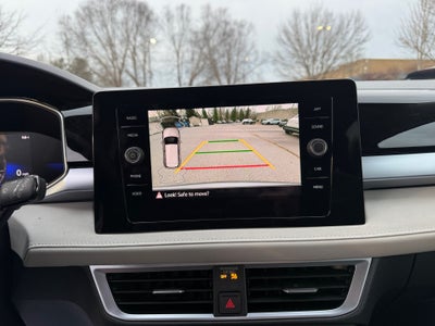 2026 Volkswagen Taos SE