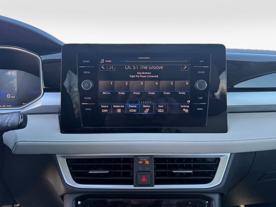 2026 Volkswagen Taos SE