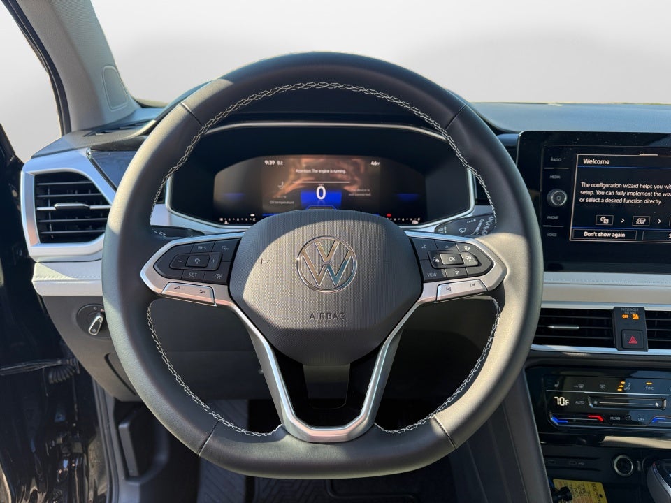 2026 Volkswagen Taos SE