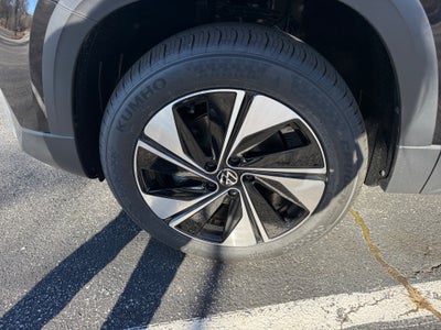 2026 Volkswagen Taos SE