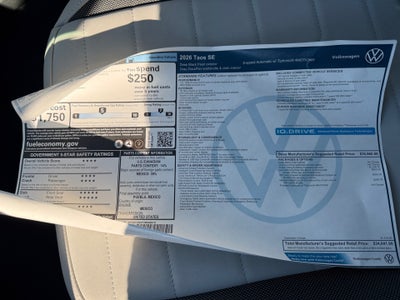 2026 Volkswagen Taos SE