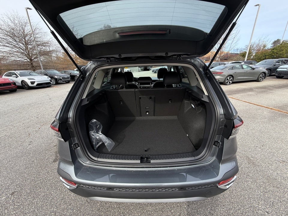 2026 Volkswagen Taos SE