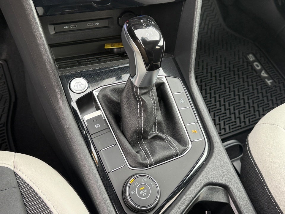 2027 Volkswagen Taos SE