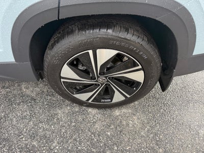 2027 Volkswagen Taos SE
