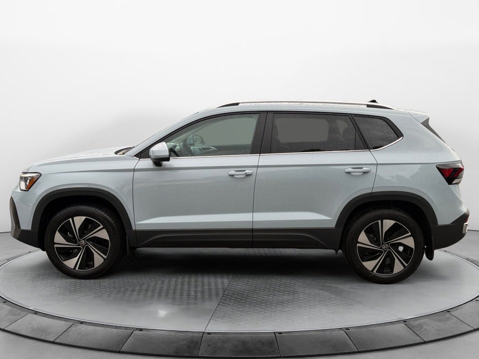 2027 Volkswagen Taos SE