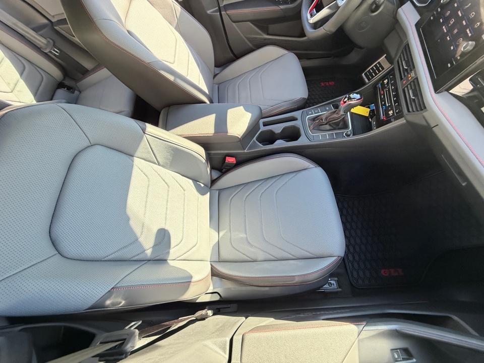 2027 Volkswagen Jetta GLI Autobahn