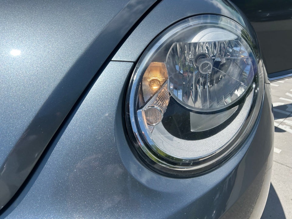 2016 Volkswagen Beetle Convertible 1.8T SE