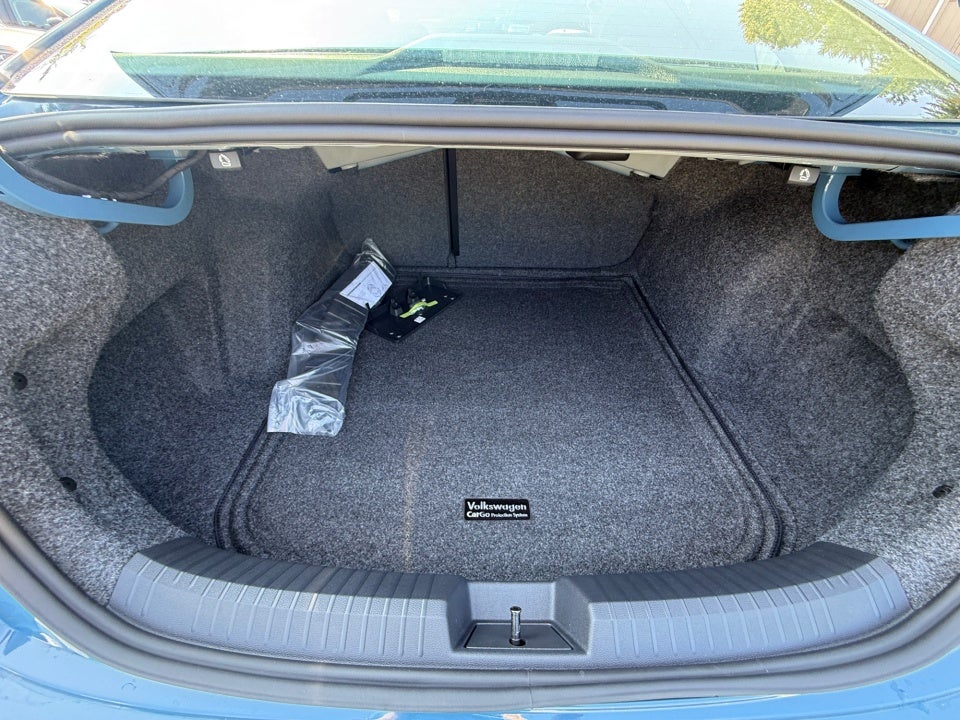 2027 Volkswagen Jetta SE