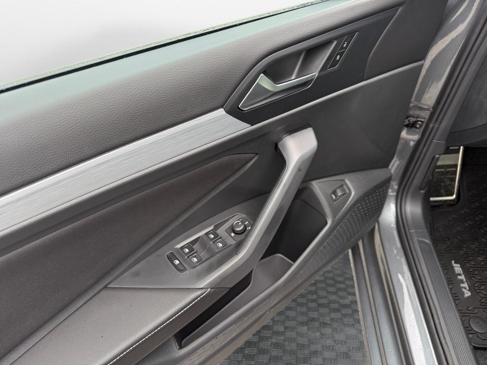 2027 Volkswagen Jetta Sport