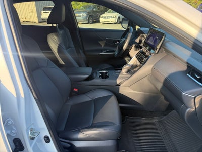 2024 Toyota Venza Nightshade