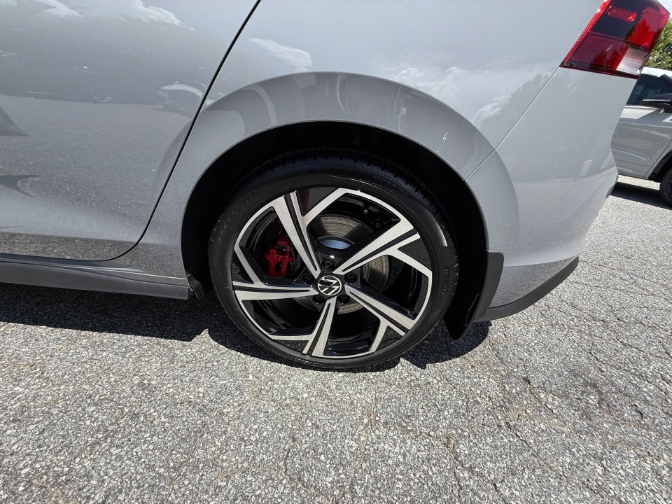 2025 Volkswagen Golf GTI 2.0T SE