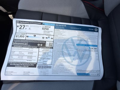 2025 Volkswagen Golf GTI 2.0T SE