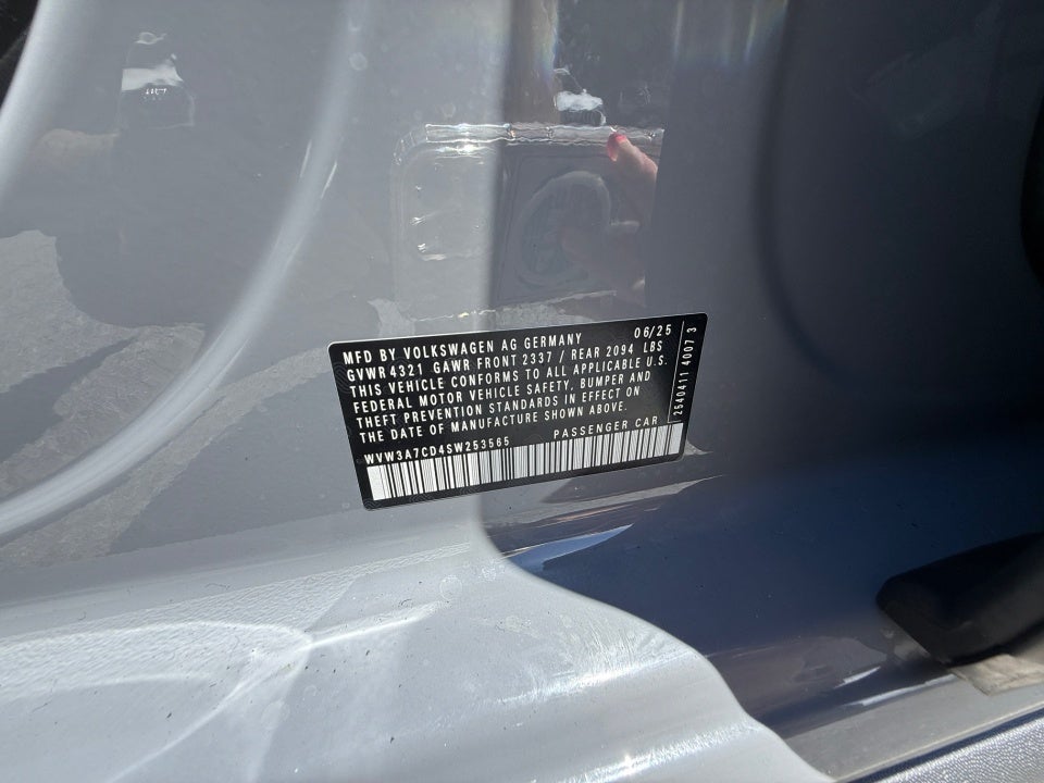 2025 Volkswagen Golf GTI 2.0T SE