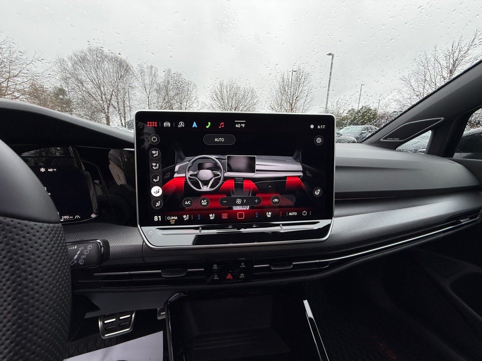 2026 Volkswagen Golf GTI SE