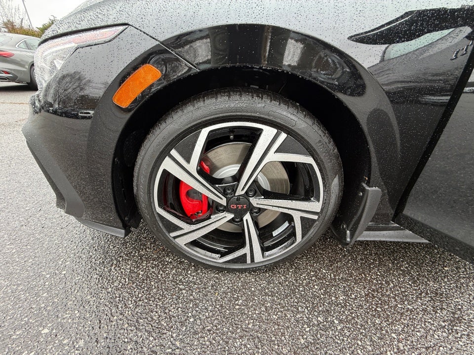 2026 Volkswagen Golf GTI SE