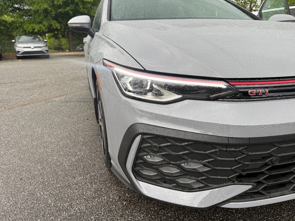 2026 Volkswagen Golf GTI SE